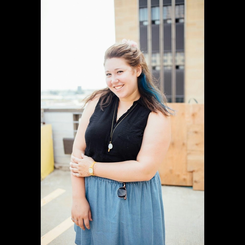 Meet your Posher, Emily